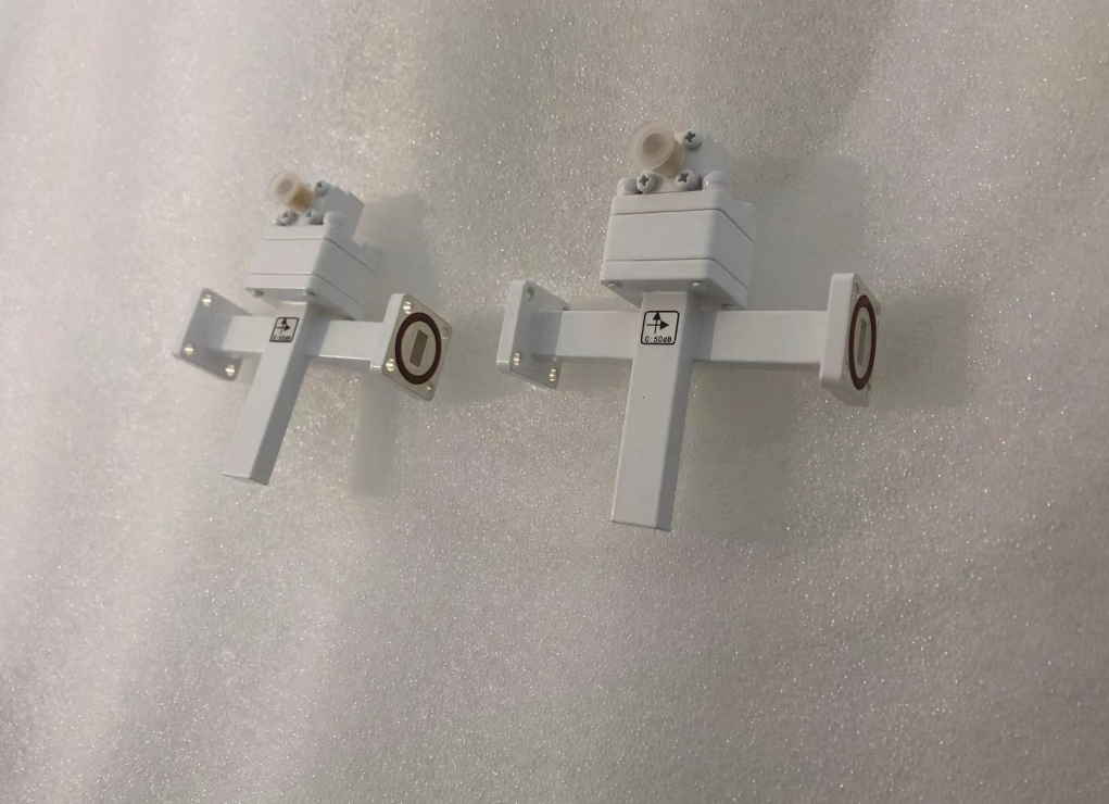 波導十字耦合器